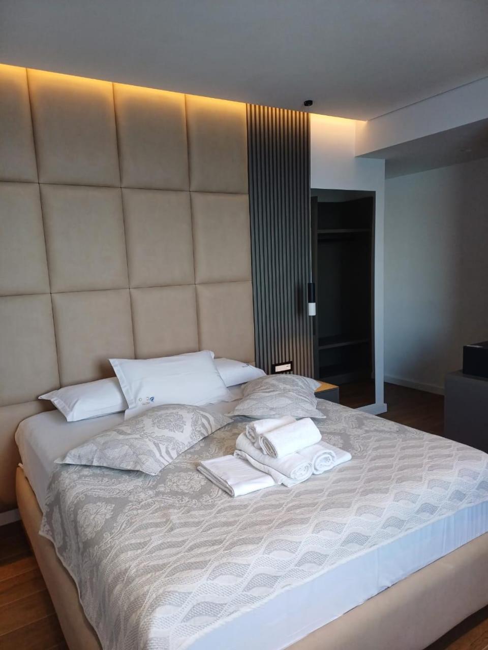 Blue Bay Hotel Saranda Extérieur photo