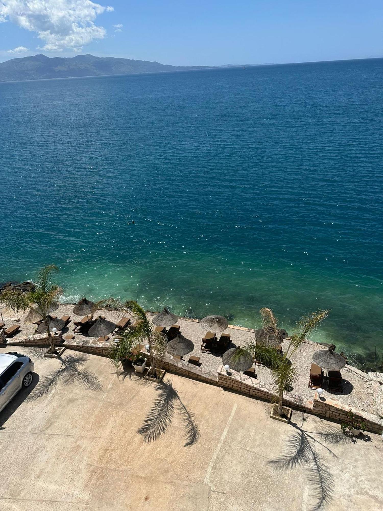 Blue Bay Hotel Saranda Extérieur photo