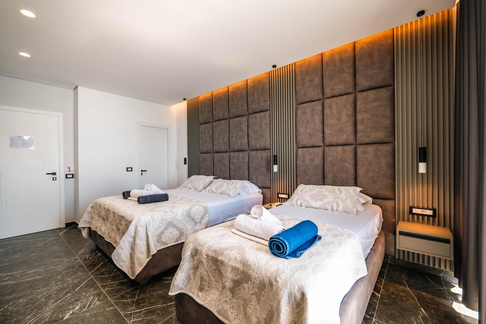 Blue Bay Hotel Saranda Extérieur photo