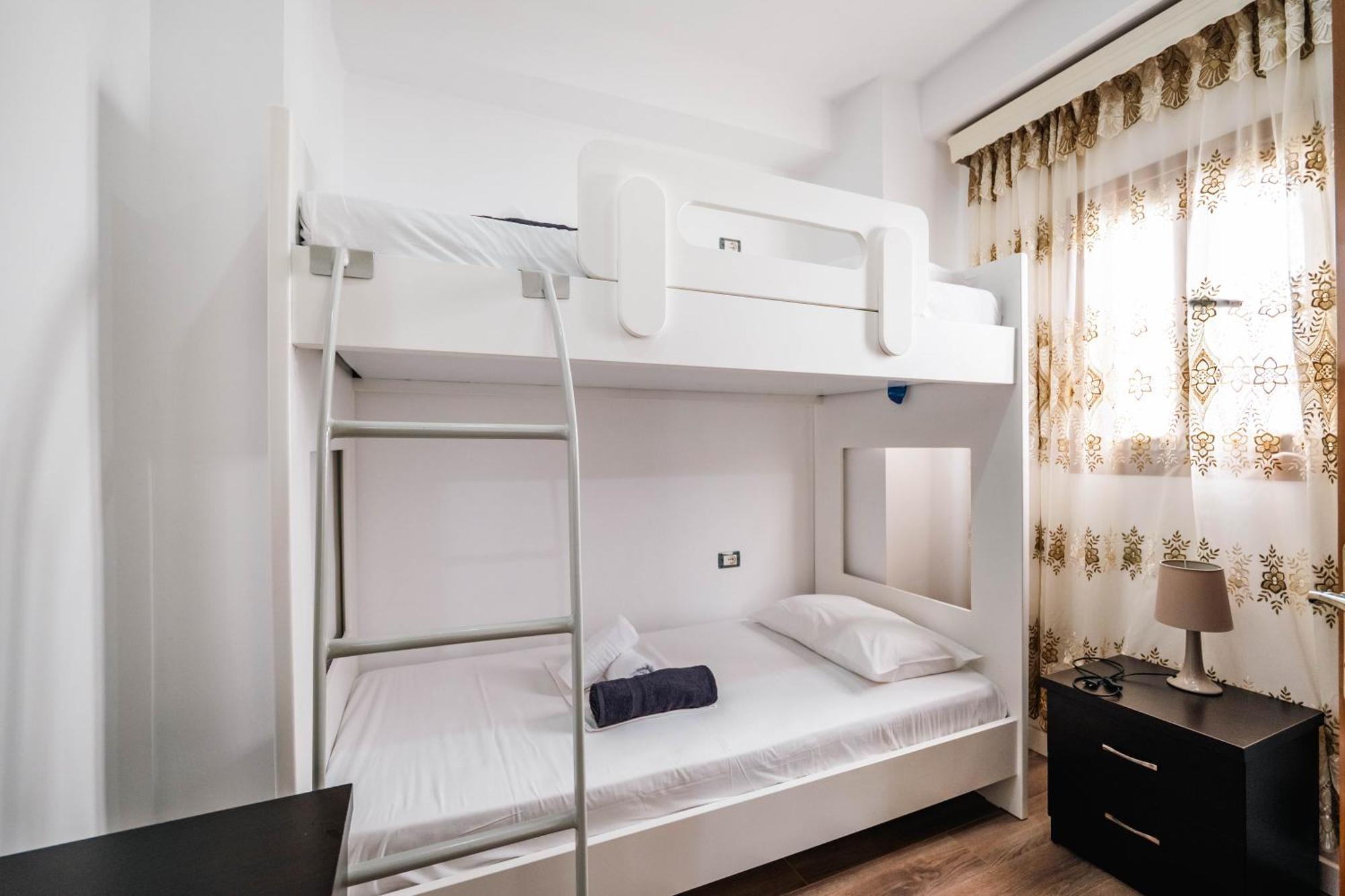 Blue Bay Hotel Saranda Extérieur photo