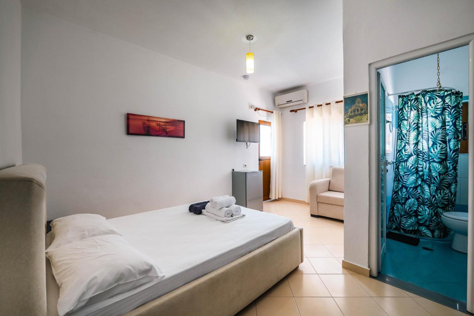 Blue Bay Hotel Saranda Extérieur photo