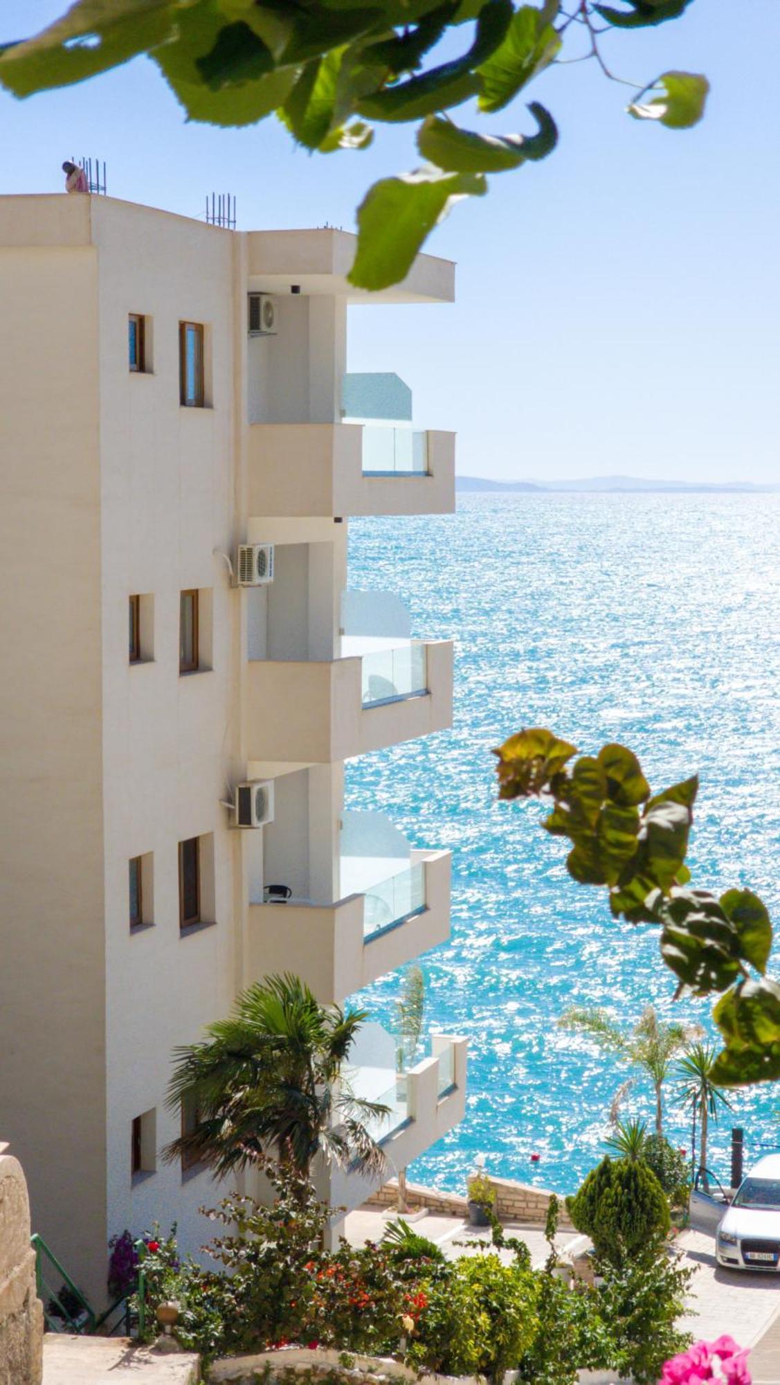 Blue Bay Hotel Saranda Extérieur photo